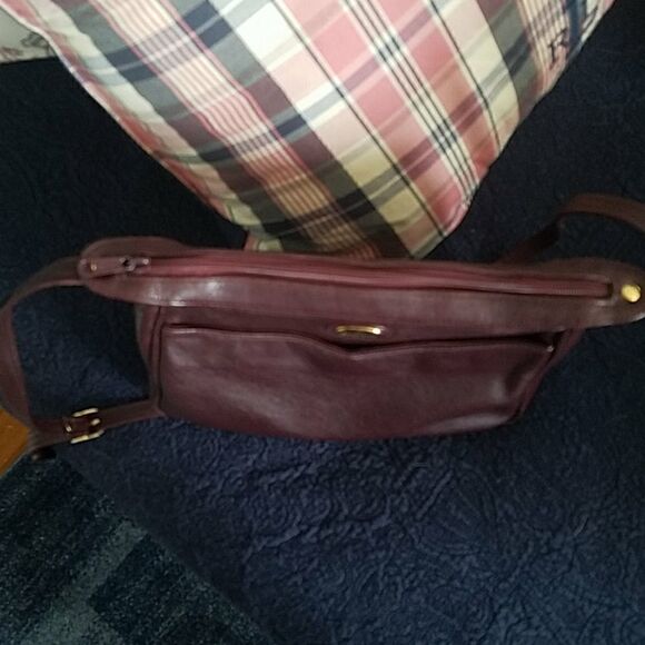 Vintage Etienne Aigner - Picture 7 of 7